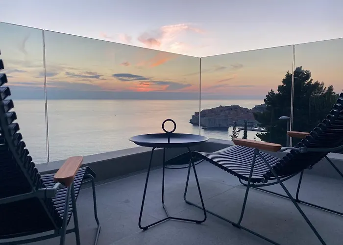 New&Luxury Apartment With An Outstanding View - Bombii Blue