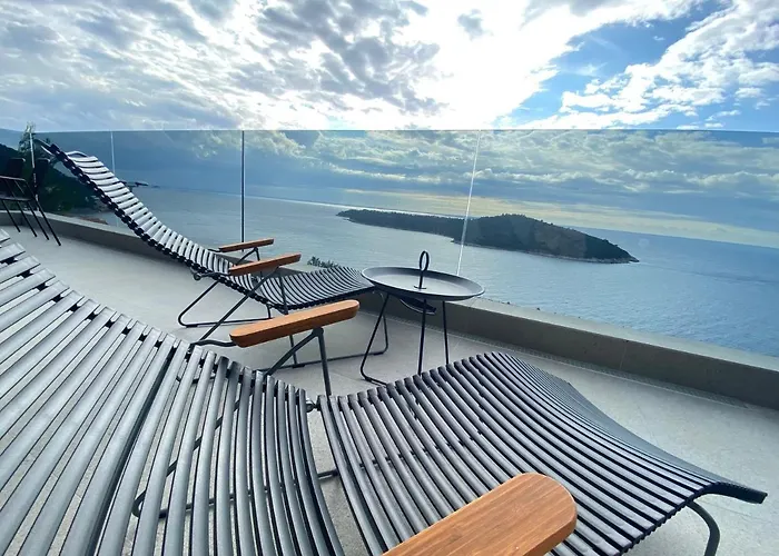 New&Luxury Apartment With An Outstanding View - Bombii Blue